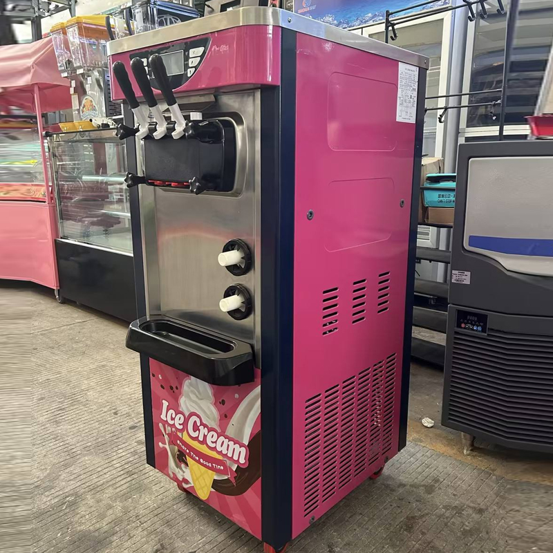 آلة صنع الآيس كريم الناعم من ا - مراجعة Commercial Kitchen Ice Machine وسعره